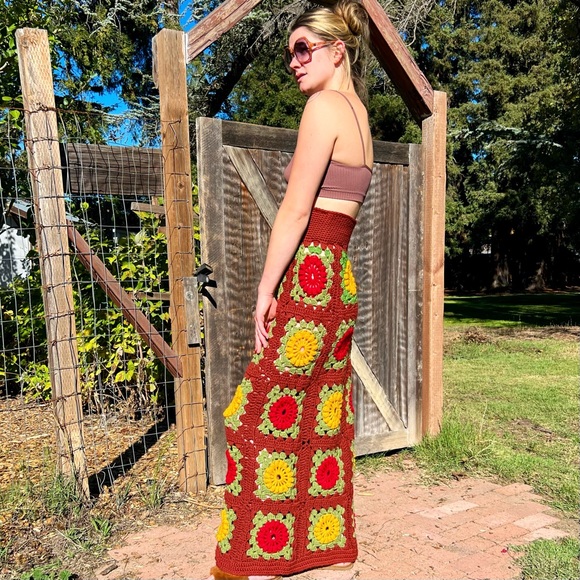 Late 60's/Early 70's Hand Crochet Drawstring Granny Square Maxi Skirt - Picture 2 of 6